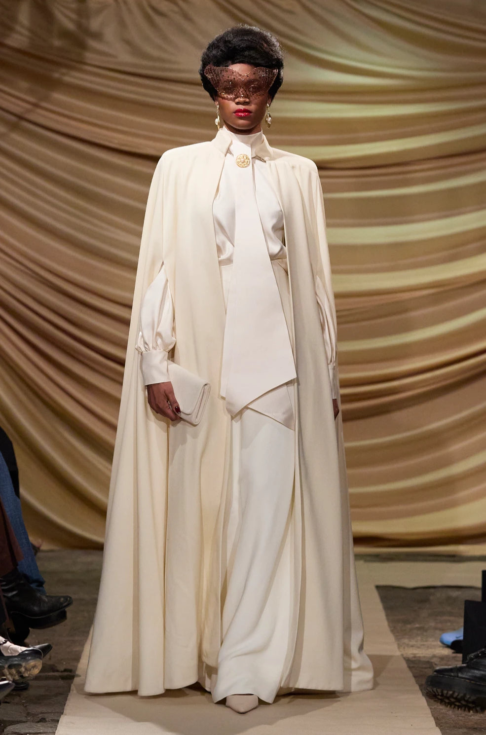 Long Cream Cape