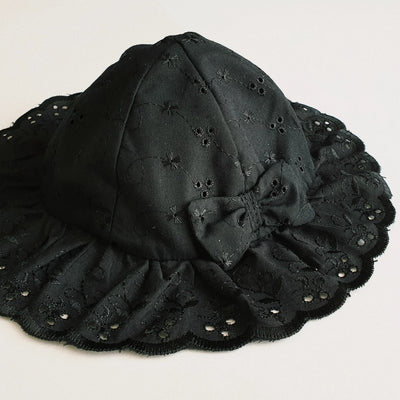 Lace Bonnet